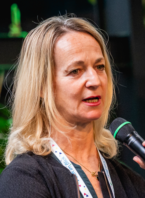 Bettina Schwertfeger